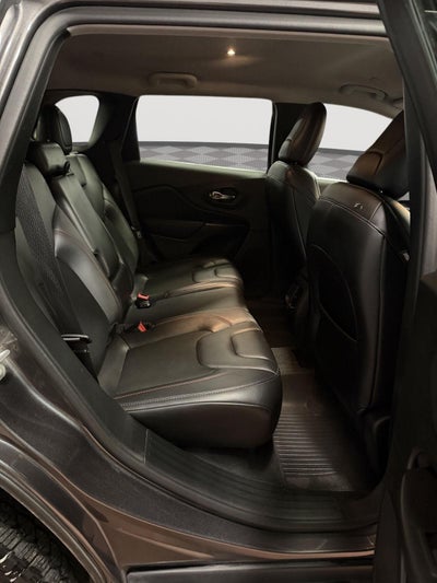 2020 Jeep Cherokee Trailhawk