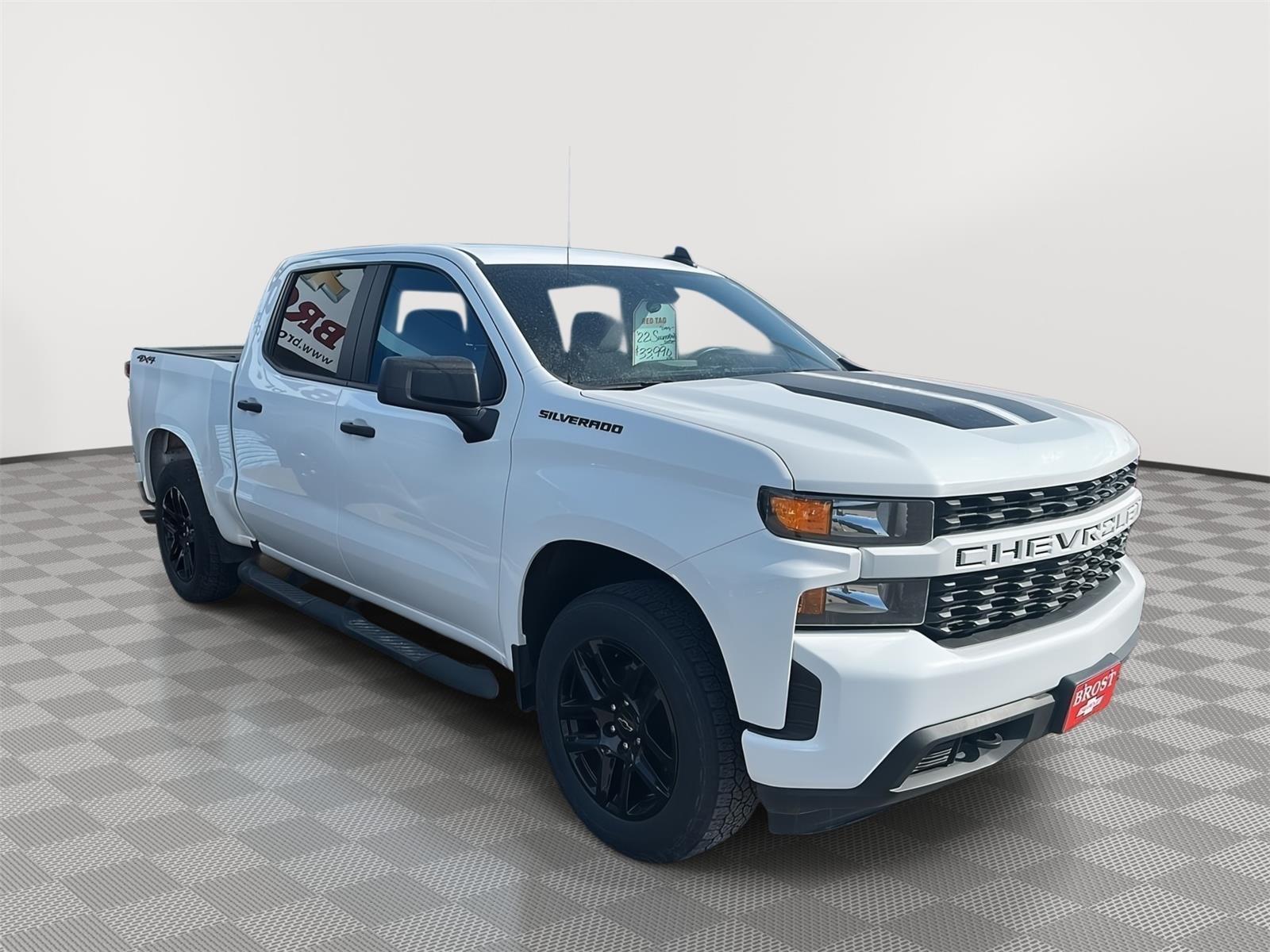 Used 2022 Chevrolet Silverado 1500 Limited Custom with VIN 1GCPYBEK0NZ154692 for sale in Crookston, Minnesota