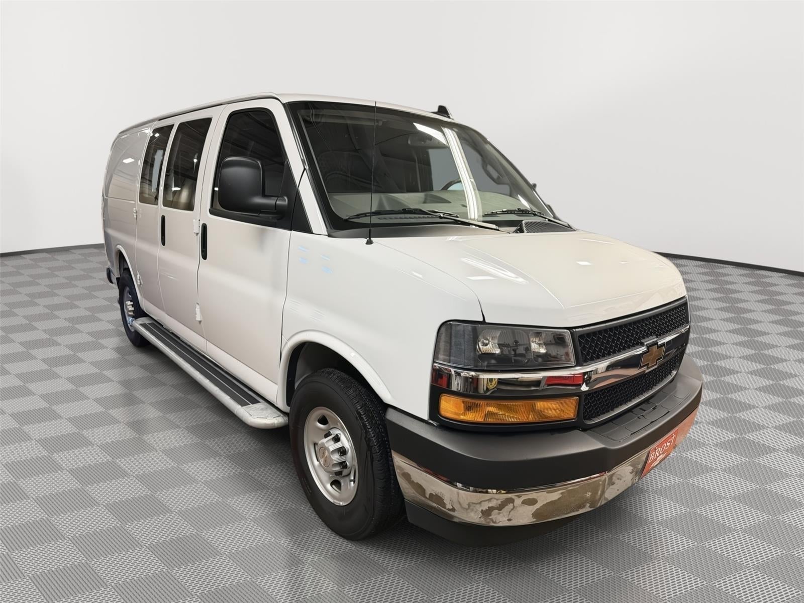 2024 Chevrolet Express Cargo 2500 WT