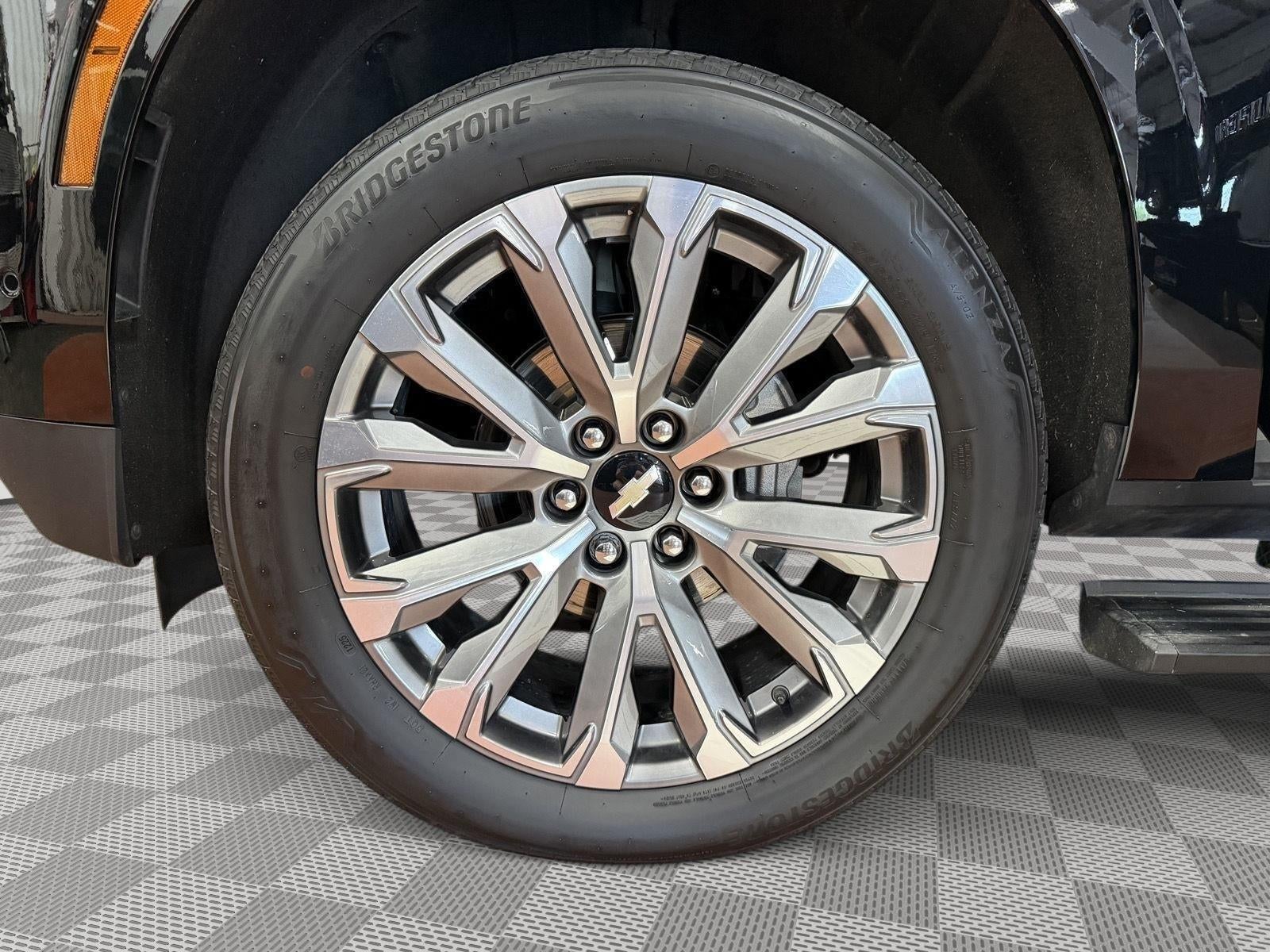 2025 Chevrolet Suburban High Country