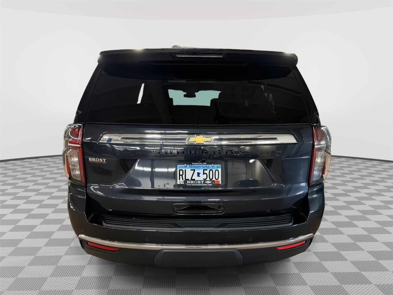 2024 Chevrolet Suburban LT