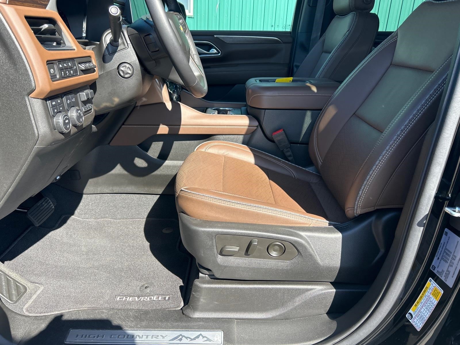 2022 Chevrolet Suburban High Country