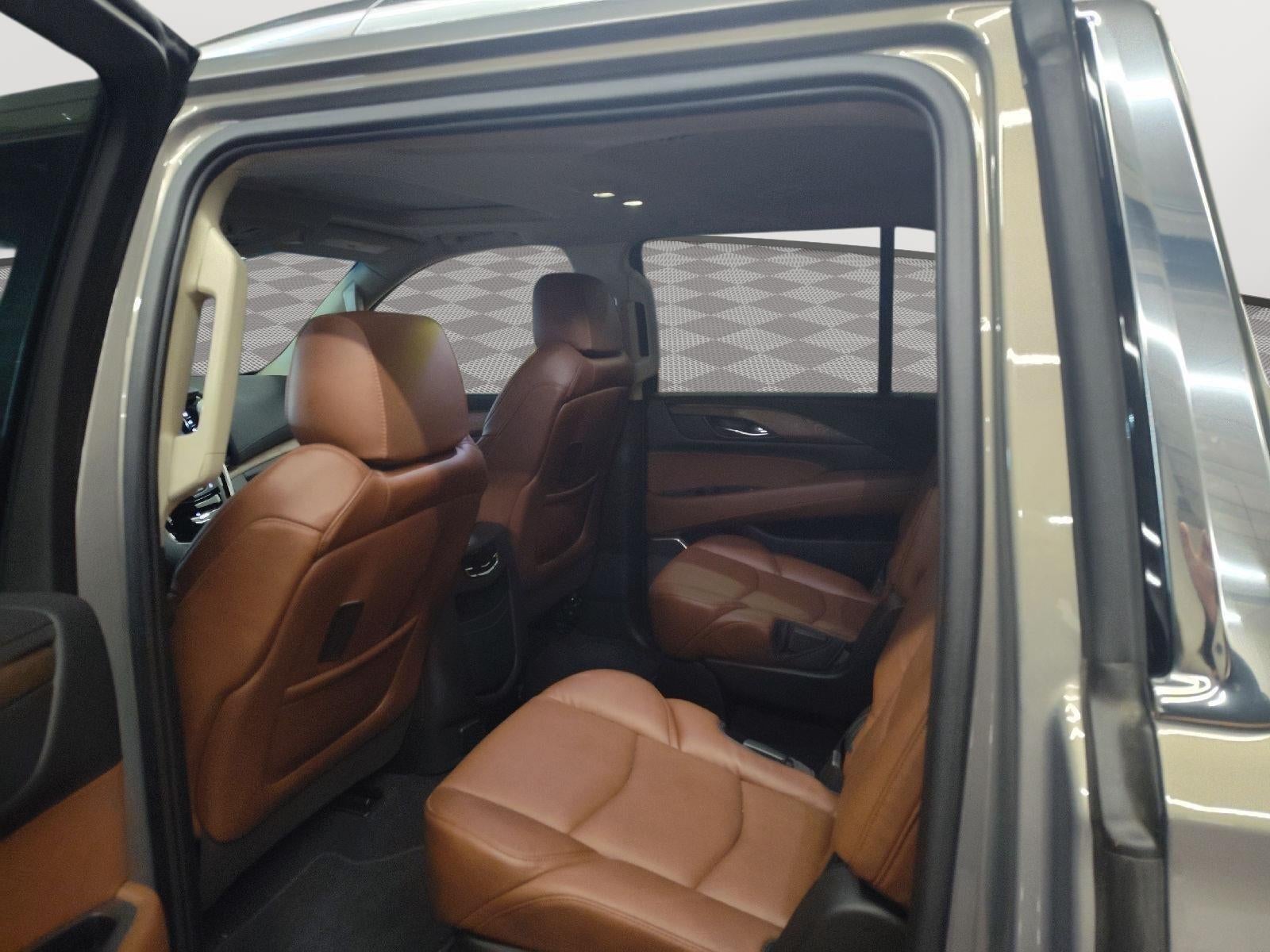 2019 Cadillac Escalade ESV Luxury