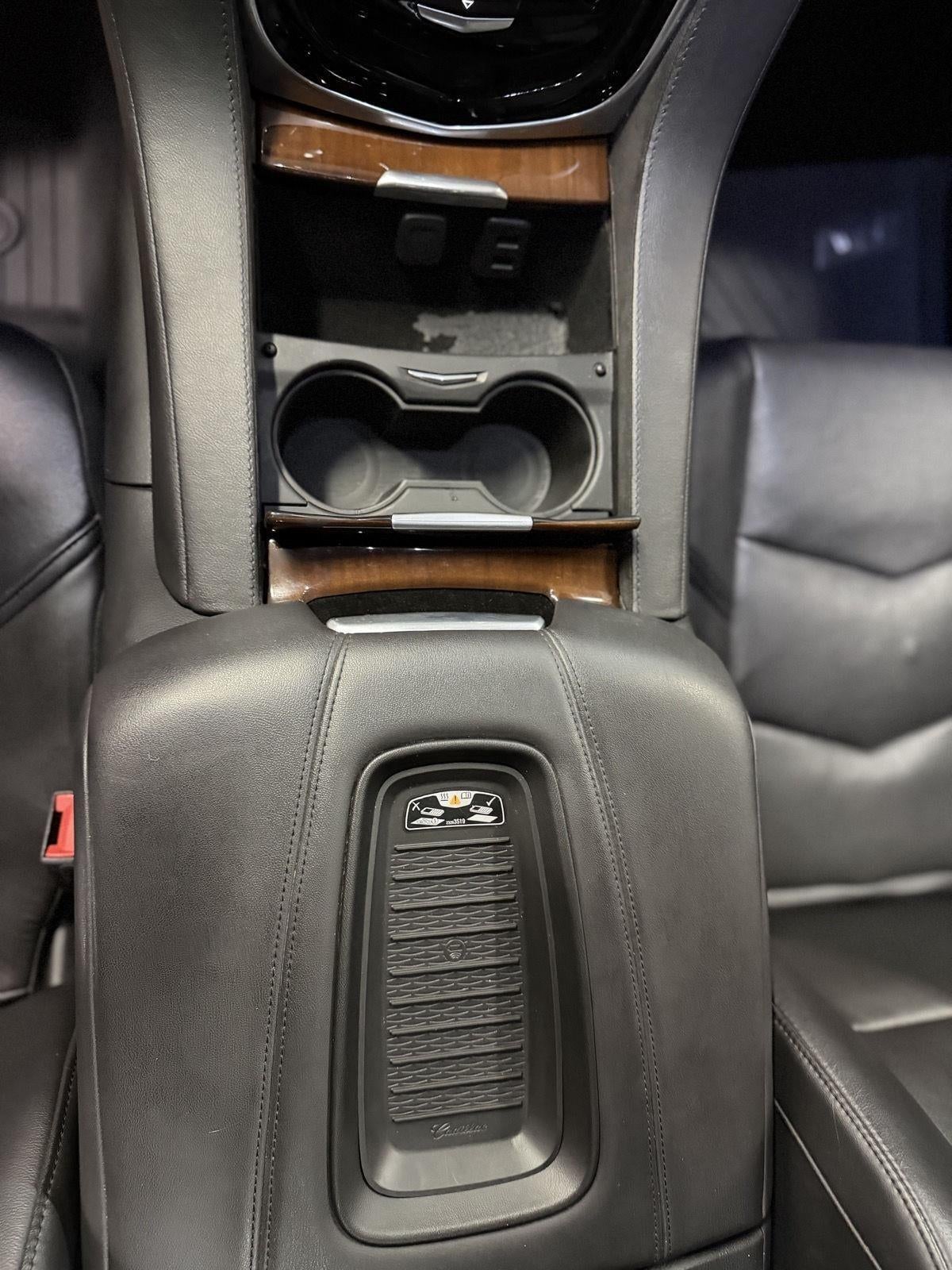 2020 Cadillac Escalade ESV Luxury