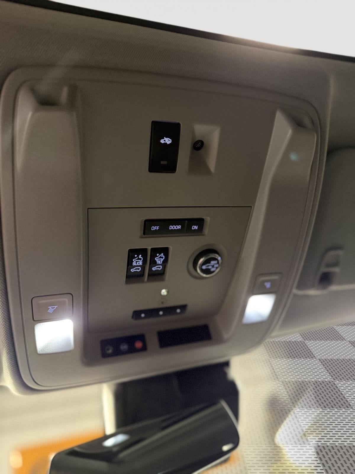 2020 Cadillac Escalade ESV Luxury