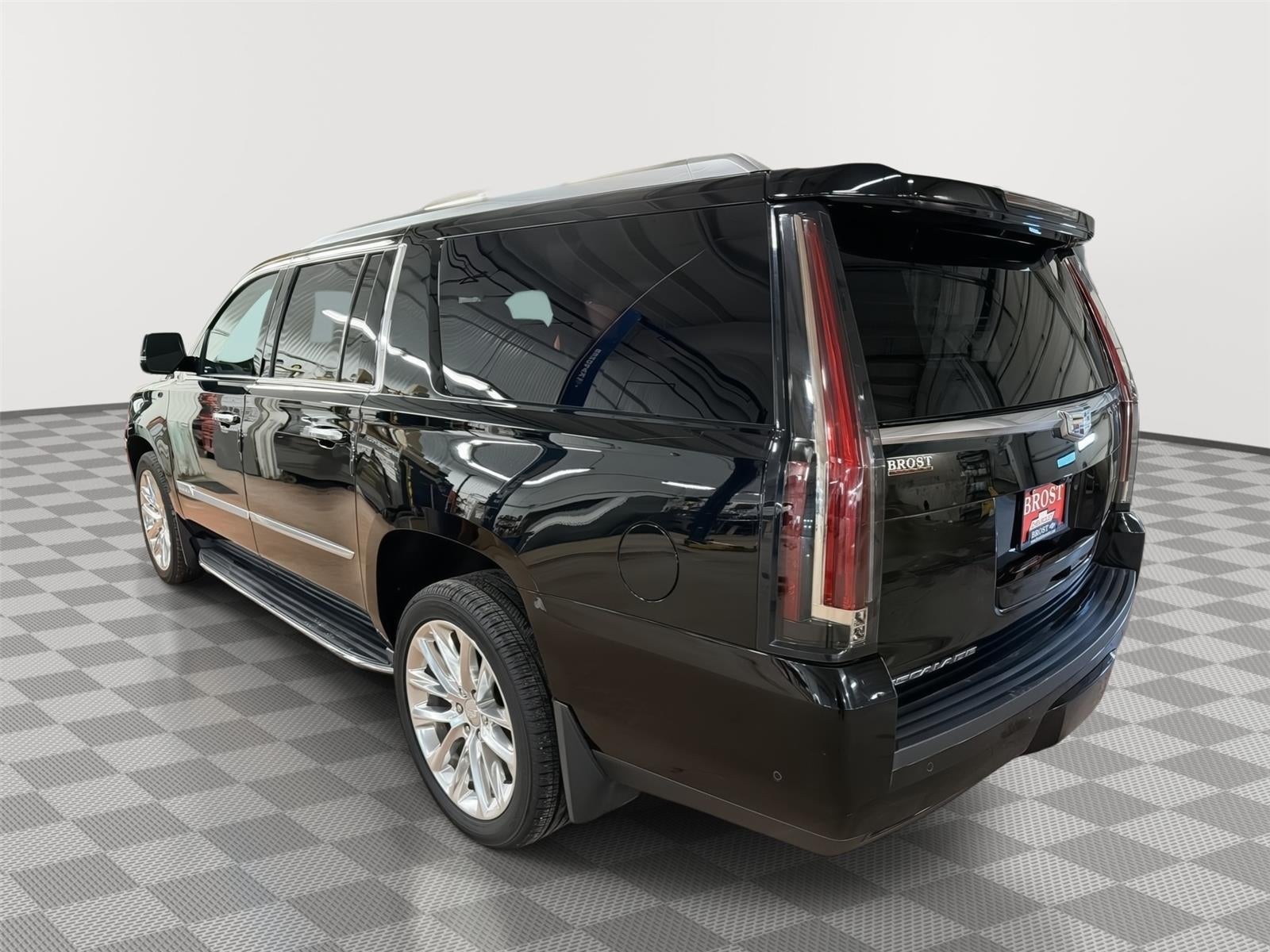 2020 Cadillac Escalade ESV Luxury