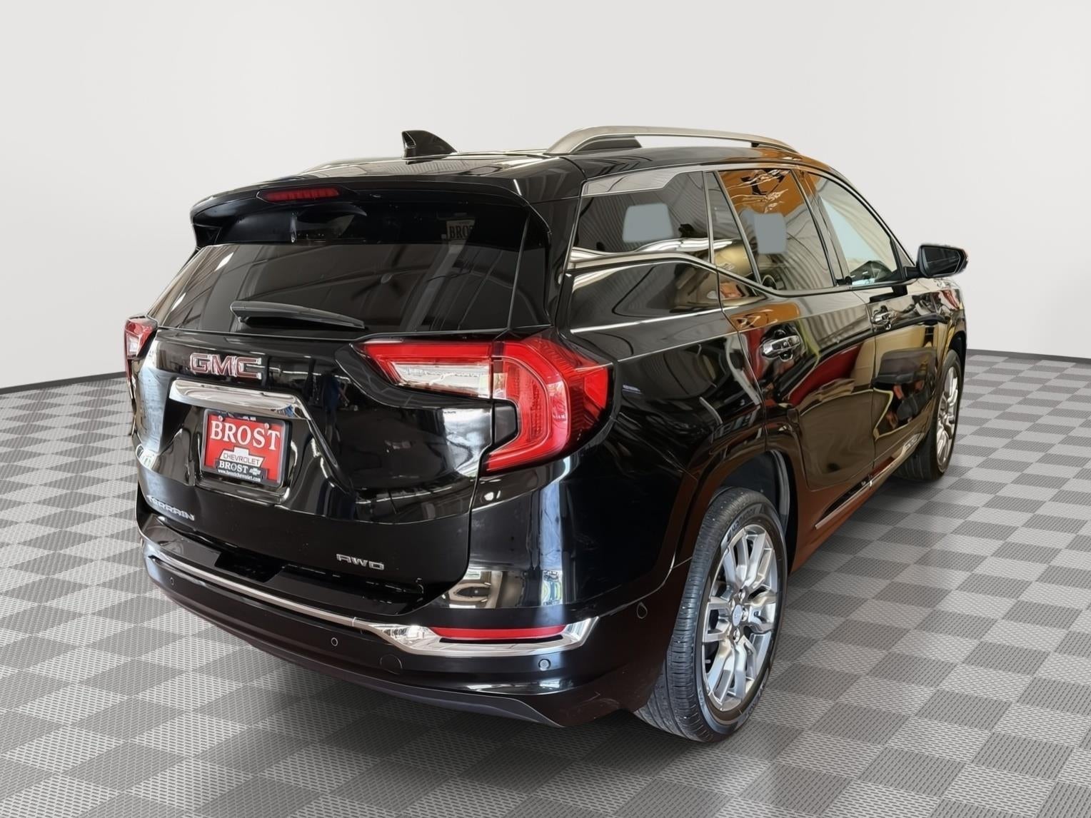 2023 GMC Terrain Denali