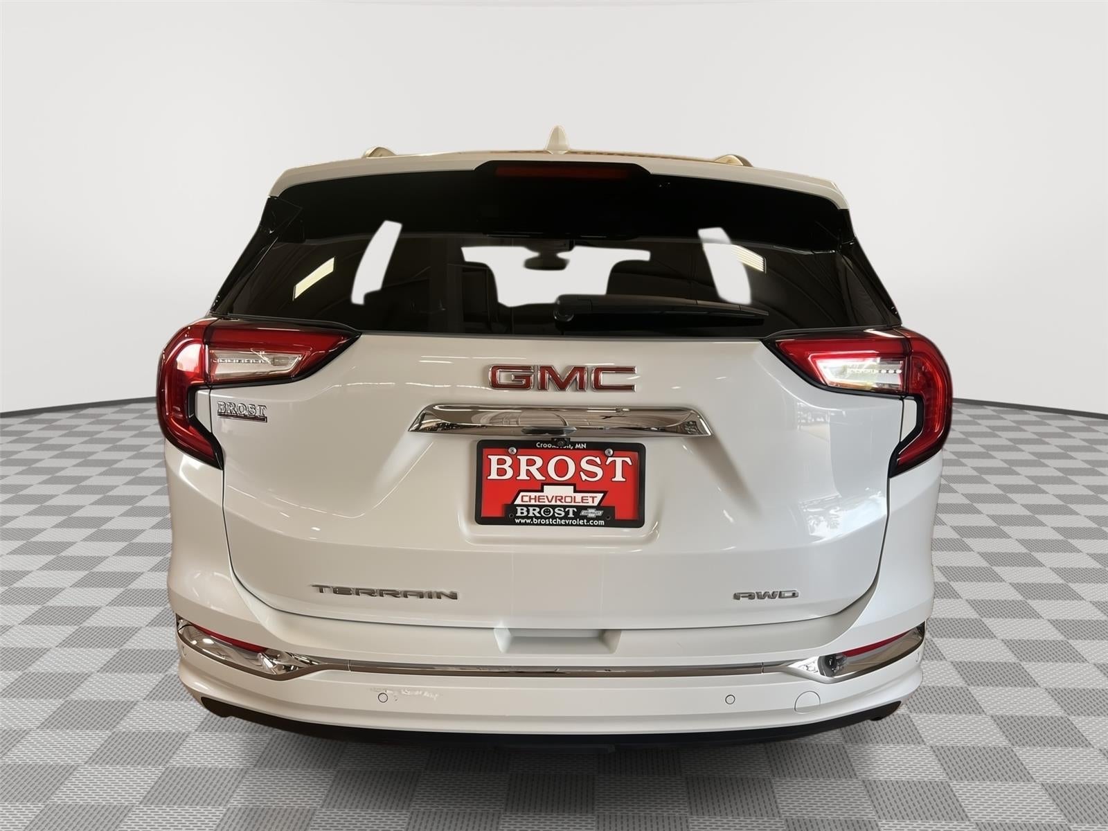 2023 GMC Terrain Denali