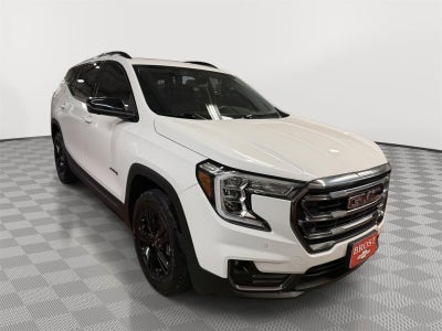 2023 GMC Terrain AT4