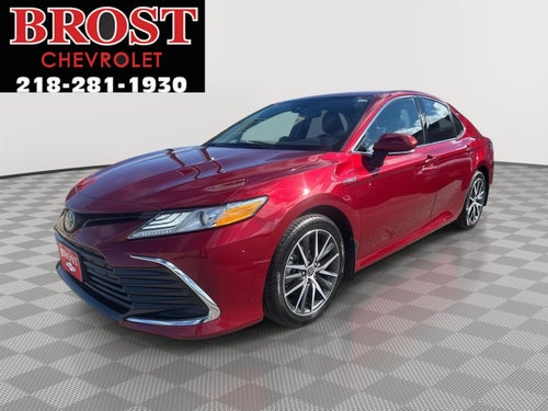 2021 Toyota Camry Hybrid XLE