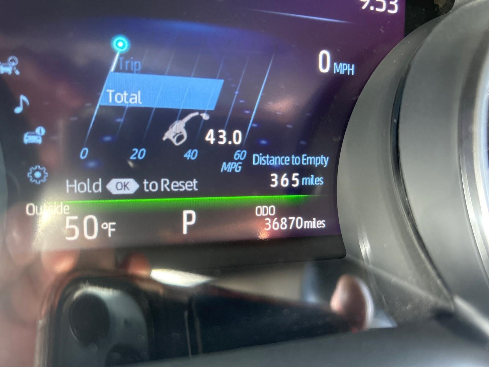 2021 Toyota Camry Hybrid XLE