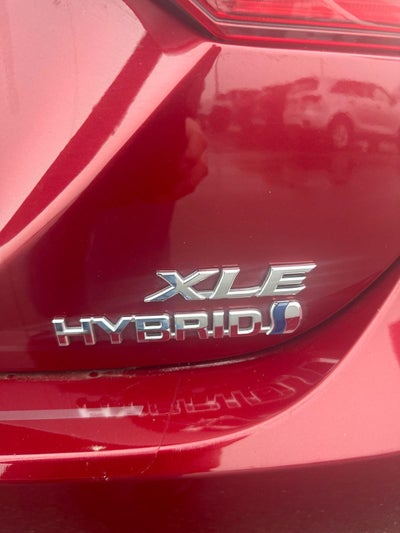 2021 Toyota Camry Hybrid XLE