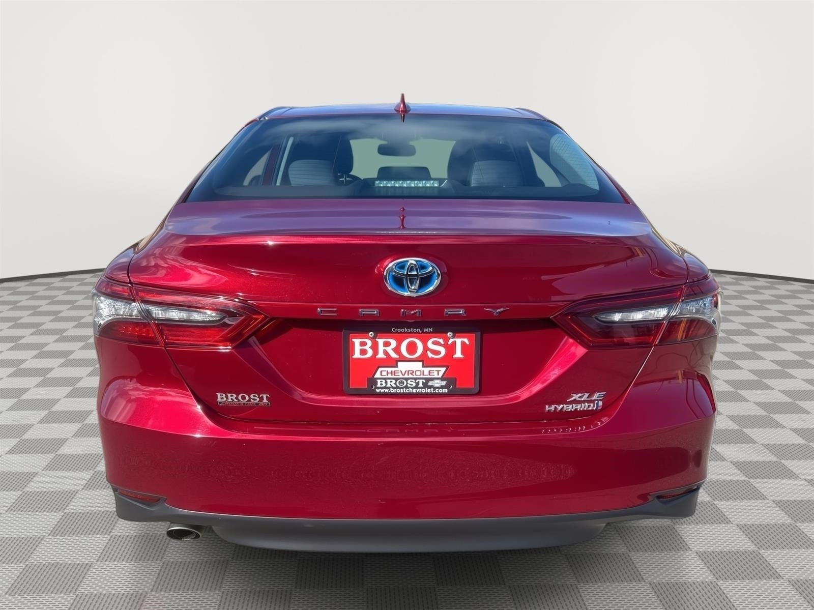 2021 Toyota Camry Hybrid XLE