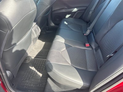 2021 Toyota Camry Hybrid XLE