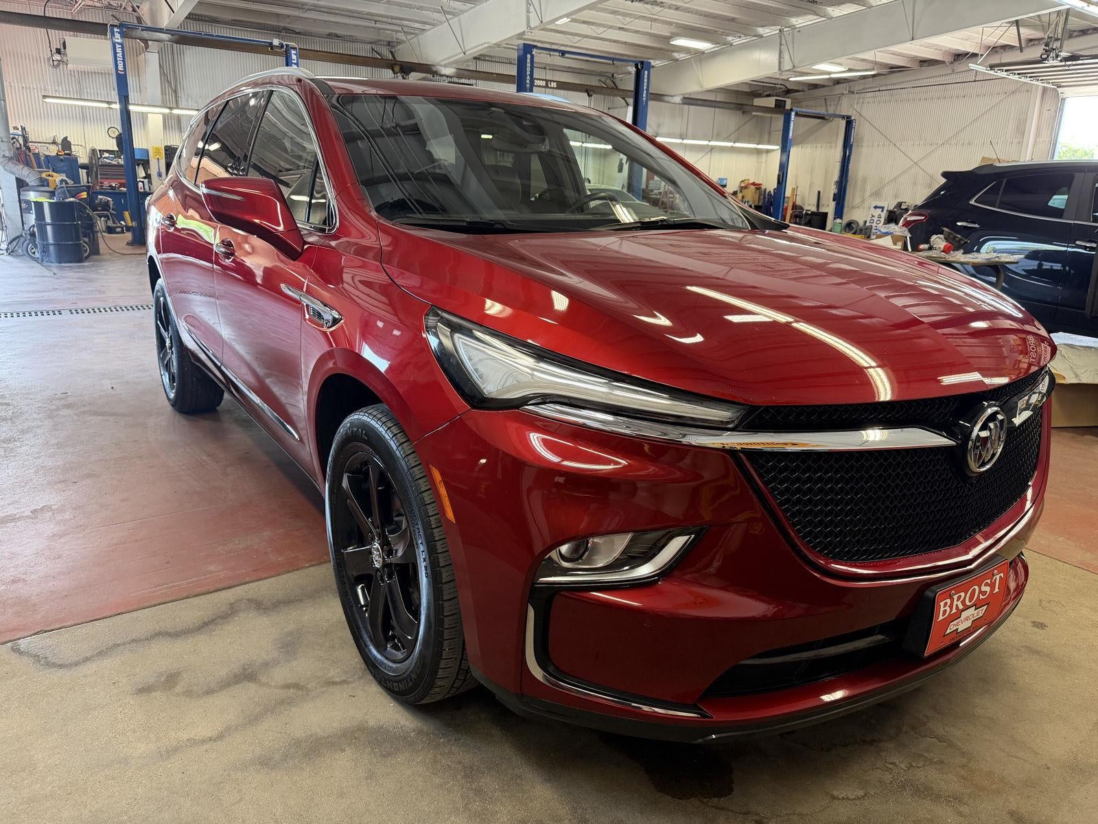 2023 Buick Enclave Essence
