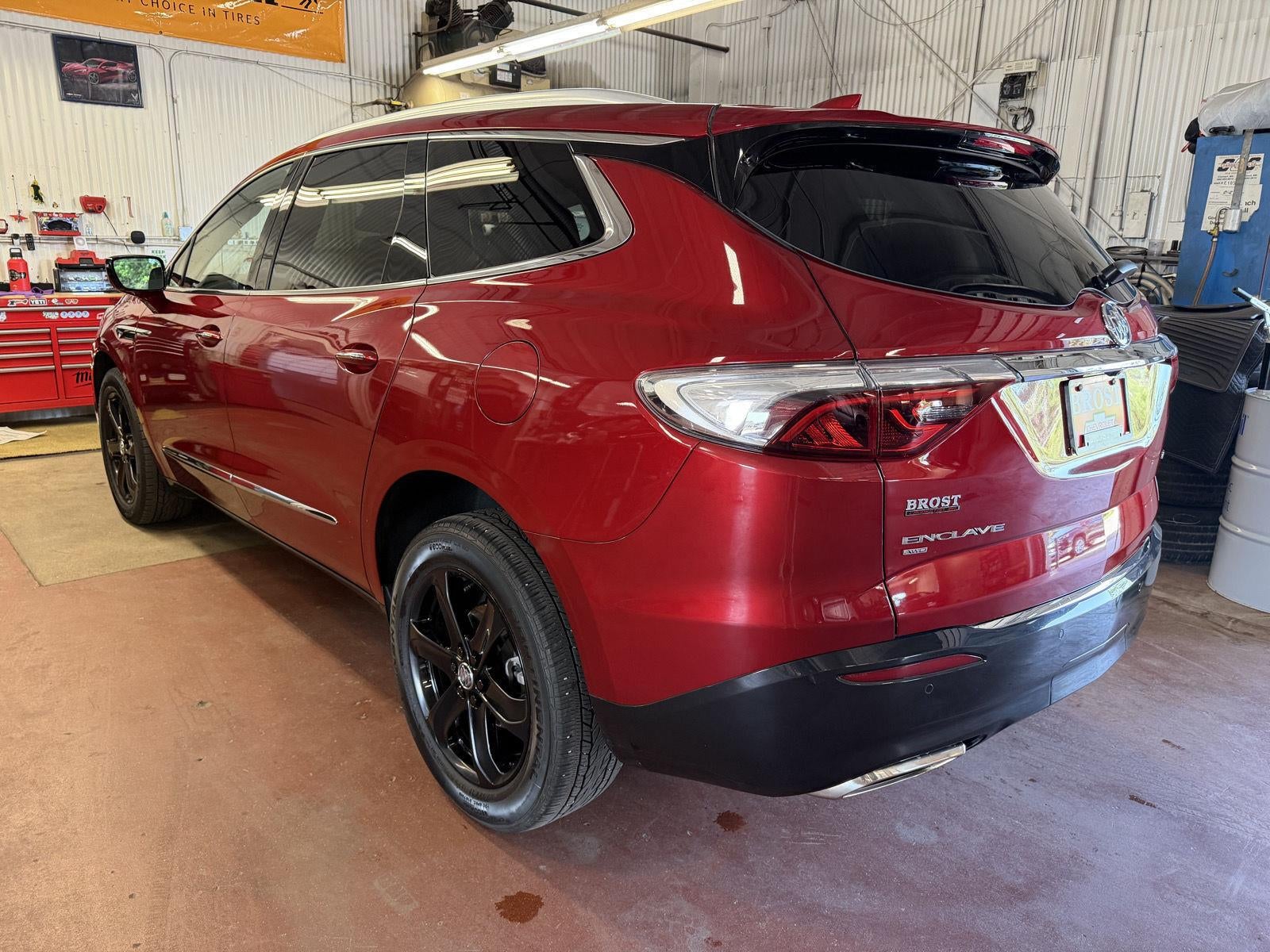 2023 Buick Enclave Essence